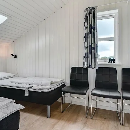 Three-bedroom In بيت للعطل نُوابورغ